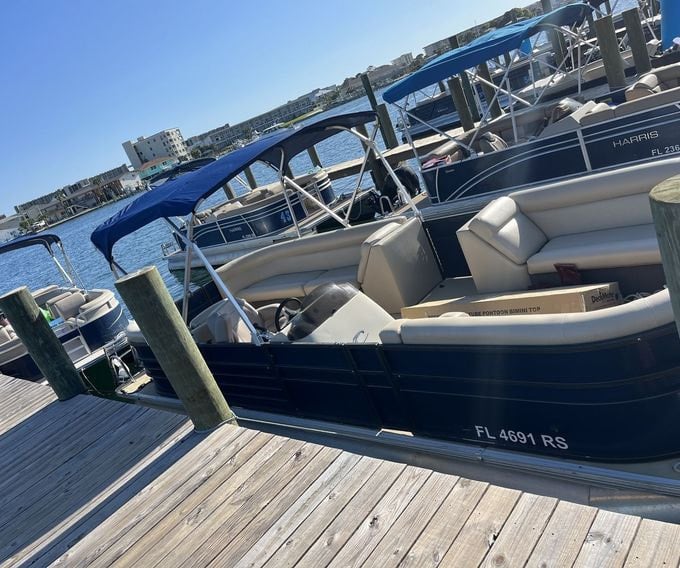 Crab Island Pontoon Boat Rental Up to 10 Passengers 1