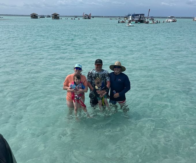 Crab Island Pontoon Boat Rental Up to 10 Passengers 3