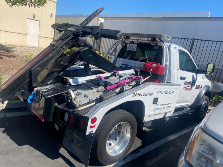 accident tow truck service 768x576