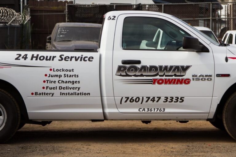 towing truck services 768x512